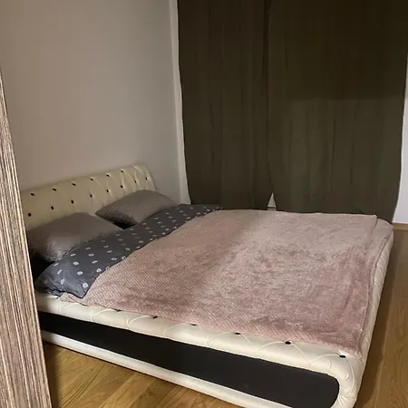 Apartman Vuk2 아파트 Lukavica